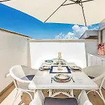 Appartement 3 Bedroom Lovely In
