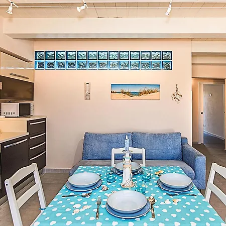 Appartement 3 Bedroom Lovely In *
